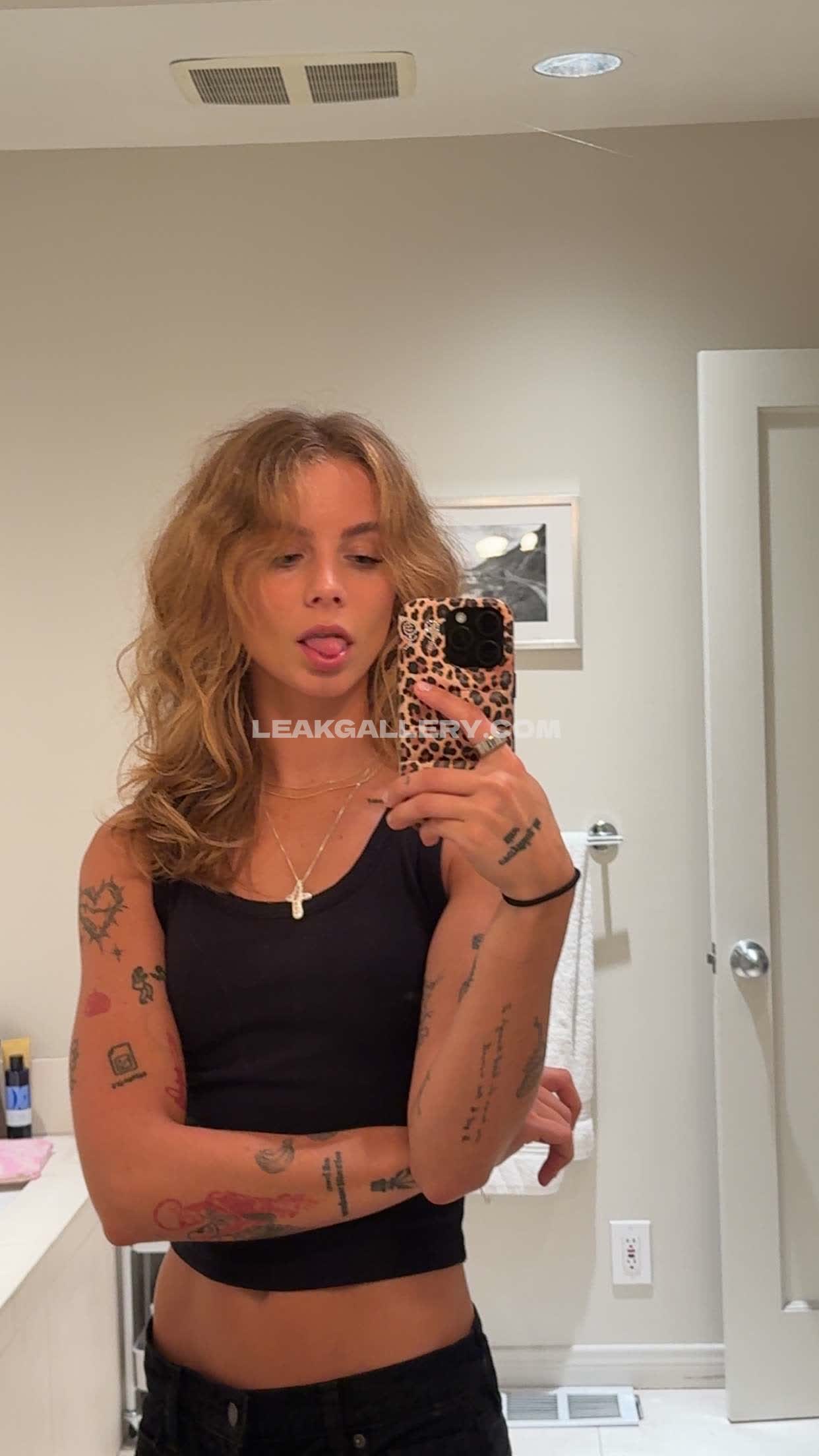 Annabananaxdddd Exclusive Leaked Nude OnlyFans #9357250
