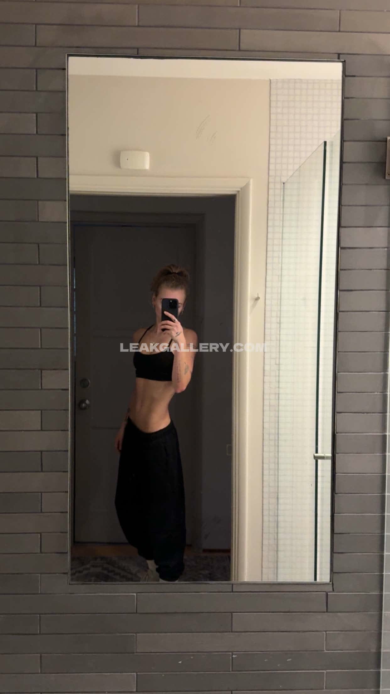 Annabananaxdddd Exclusive Leaked Nude OnlyFans #9921523