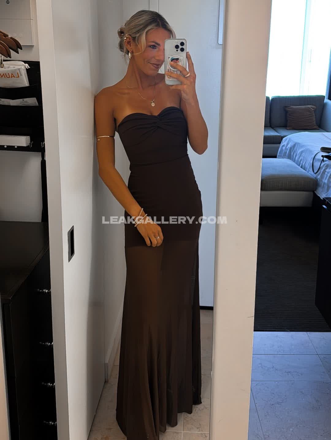 Annieagar5 Exclusive Leaked Nude OnlyFans #9399454