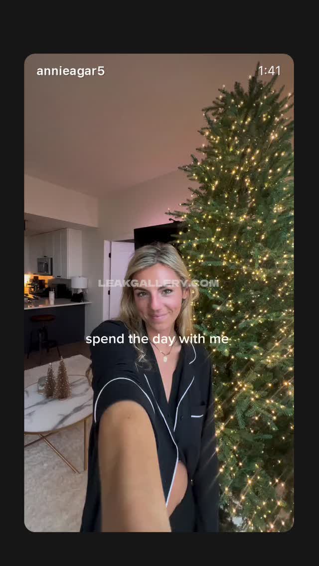 Annieagar5 Exclusiva filtración de OnlyFans desnuda #9399538
