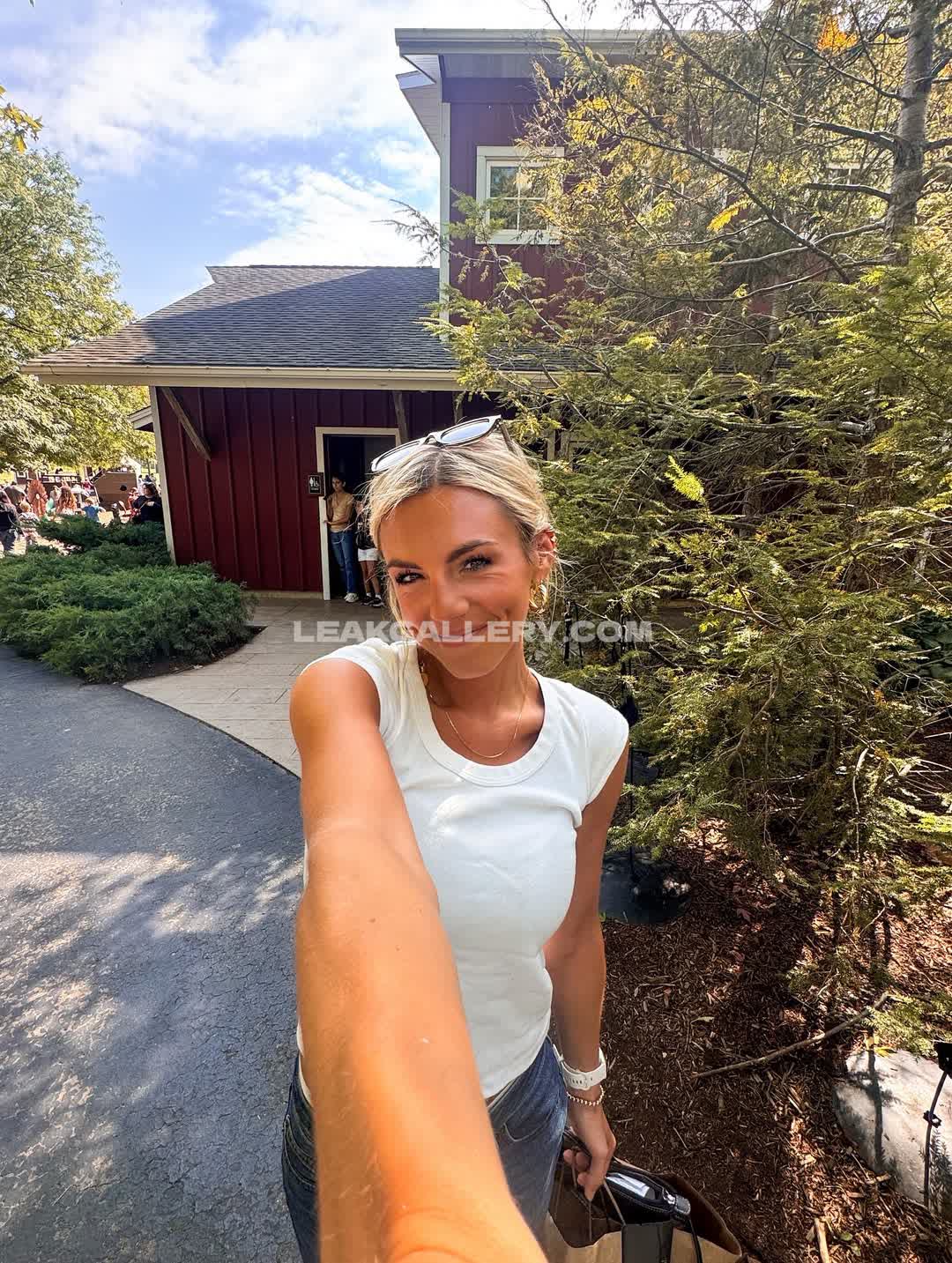Annieagar5 Exclusive Leaked Nude OnlyFans #9399505