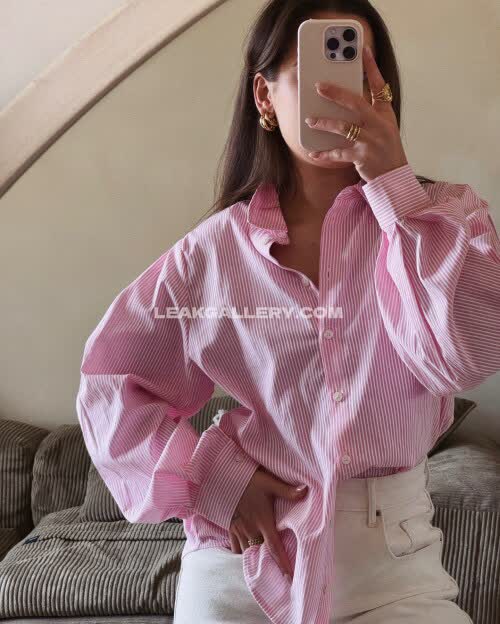 Apollinegrmz / apolline_guer Exclusive Leaked Nude OnlyFans #10667358