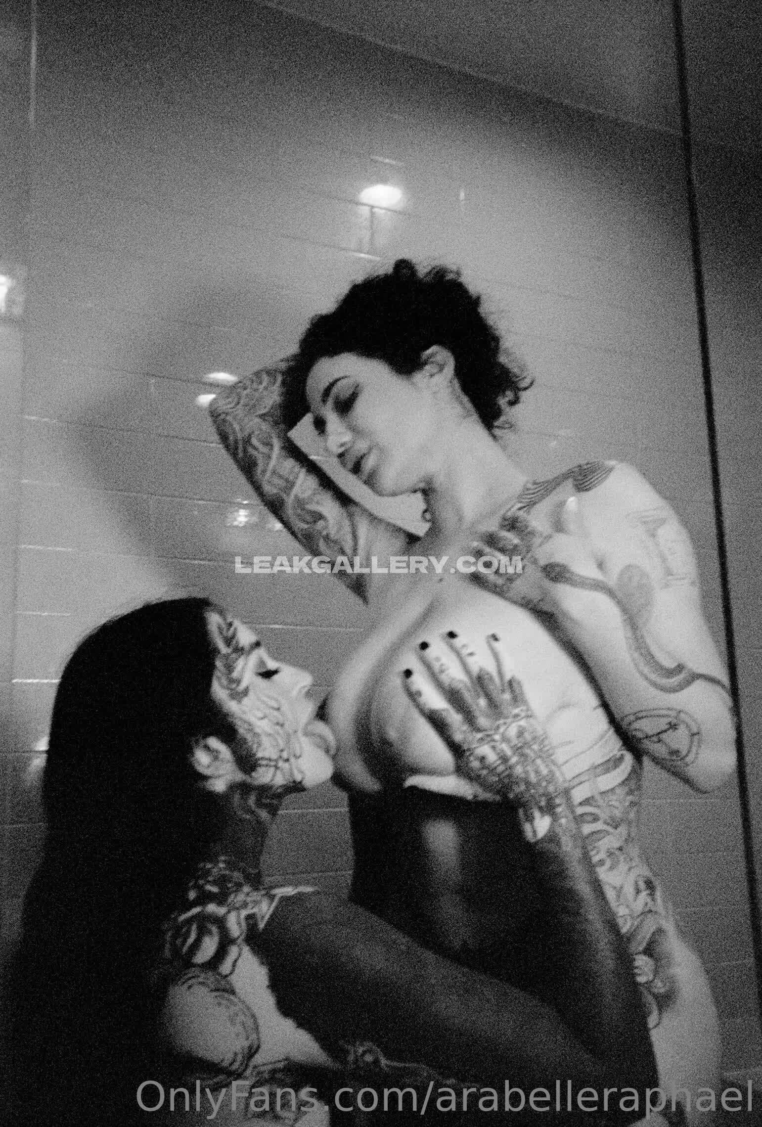Arabelleraphael / arabelle-raphael Exclusive Leaked Nude OnlyFans #10803825