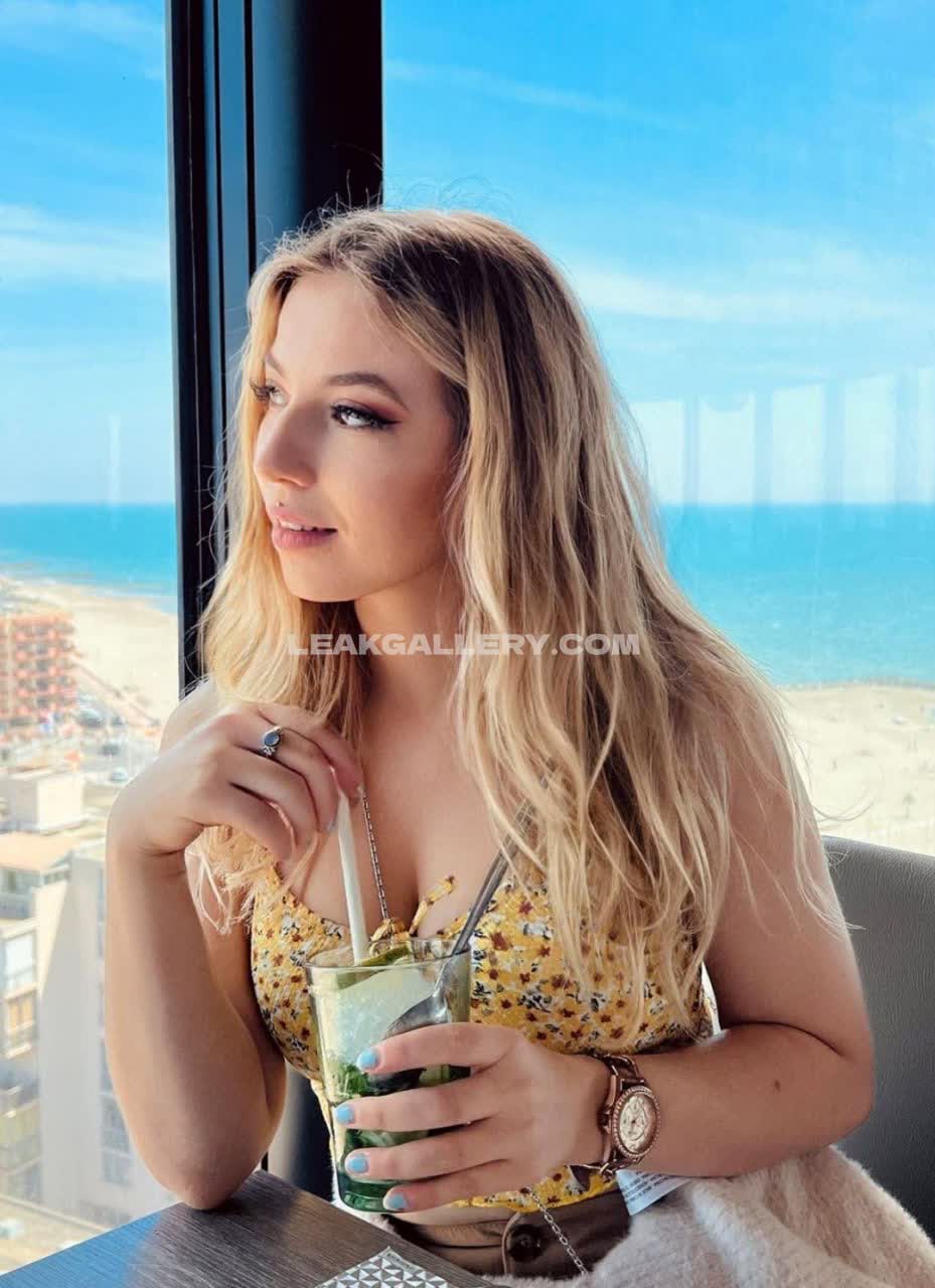 Areliann / areliannn Nudes vazados exclusivos do OnlyFans #9618090