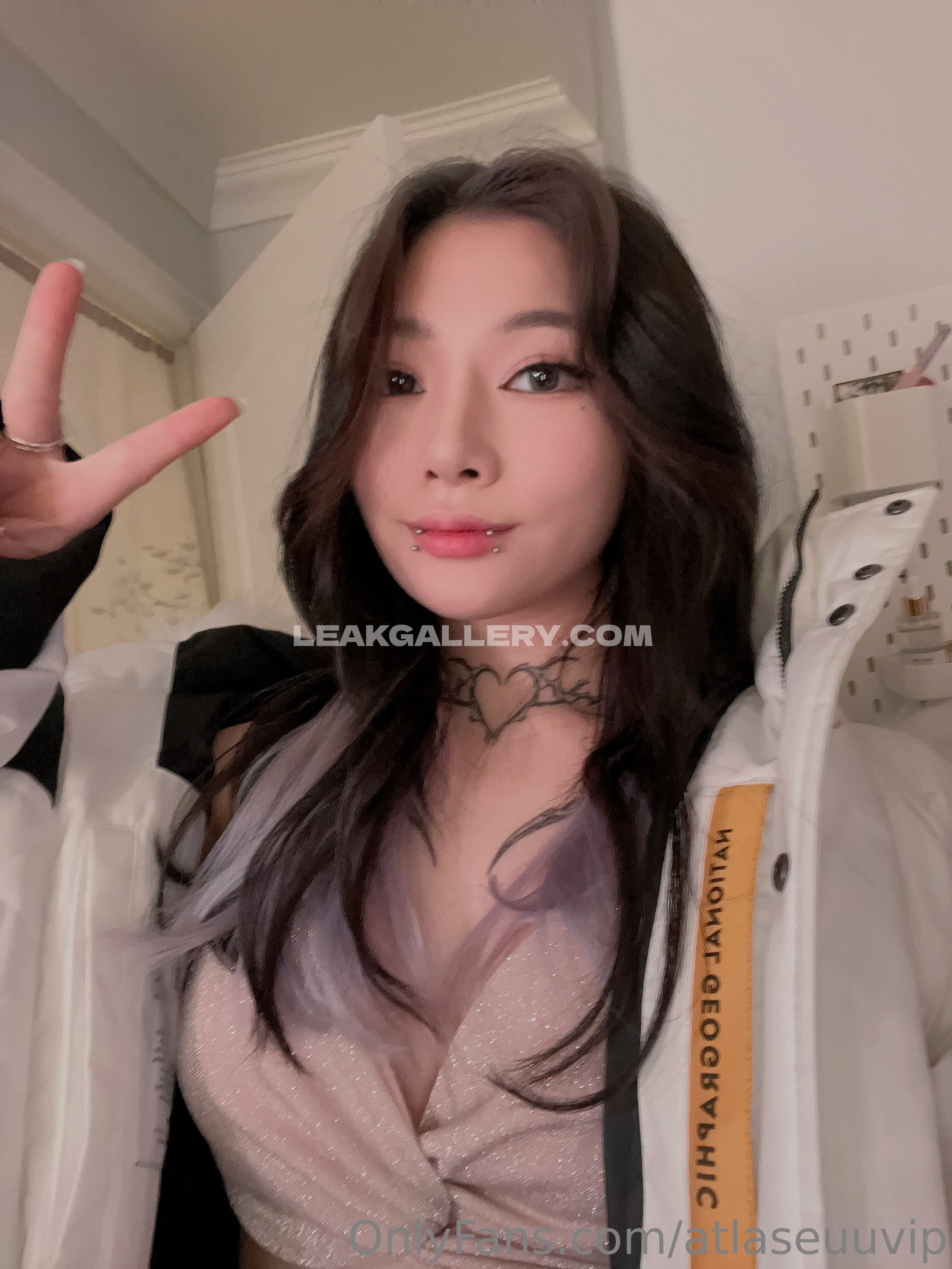 Atlaseuuvip Exclusive Leaked Nude OnlyFans #9156260