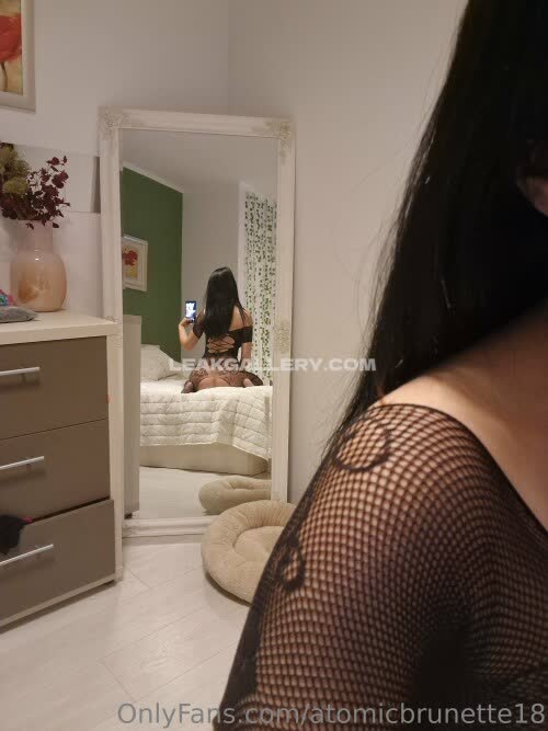 Atomicbrunette18 Exclusive Leaked Nude OnlyFans #8507131