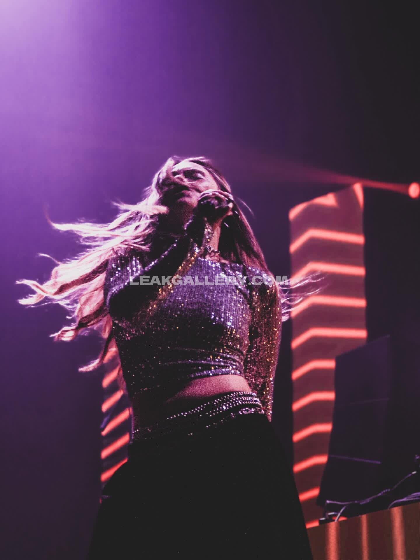 Axellemaga Exclusive Leaked Nude OnlyFans #9596557