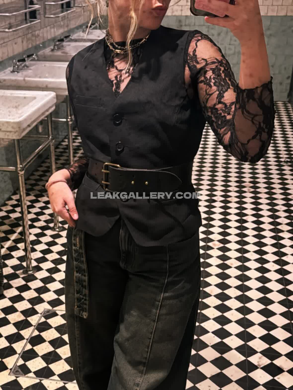 Axellemaga Exclusive Leaked Nude OnlyFans #9596610