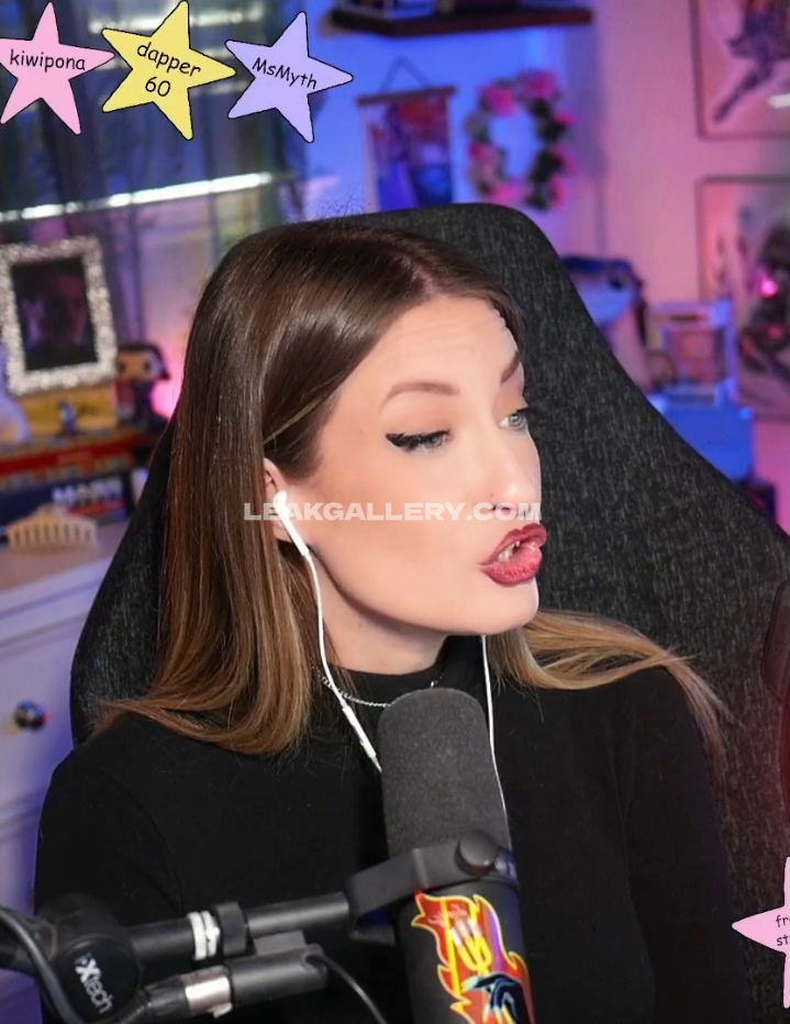 Basicwitgirl Exclusive Leaked Nude OnlyFans #9895924
