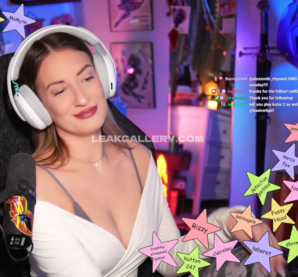 Basicwitgirl Leak OnlyFans exclusif #10128718