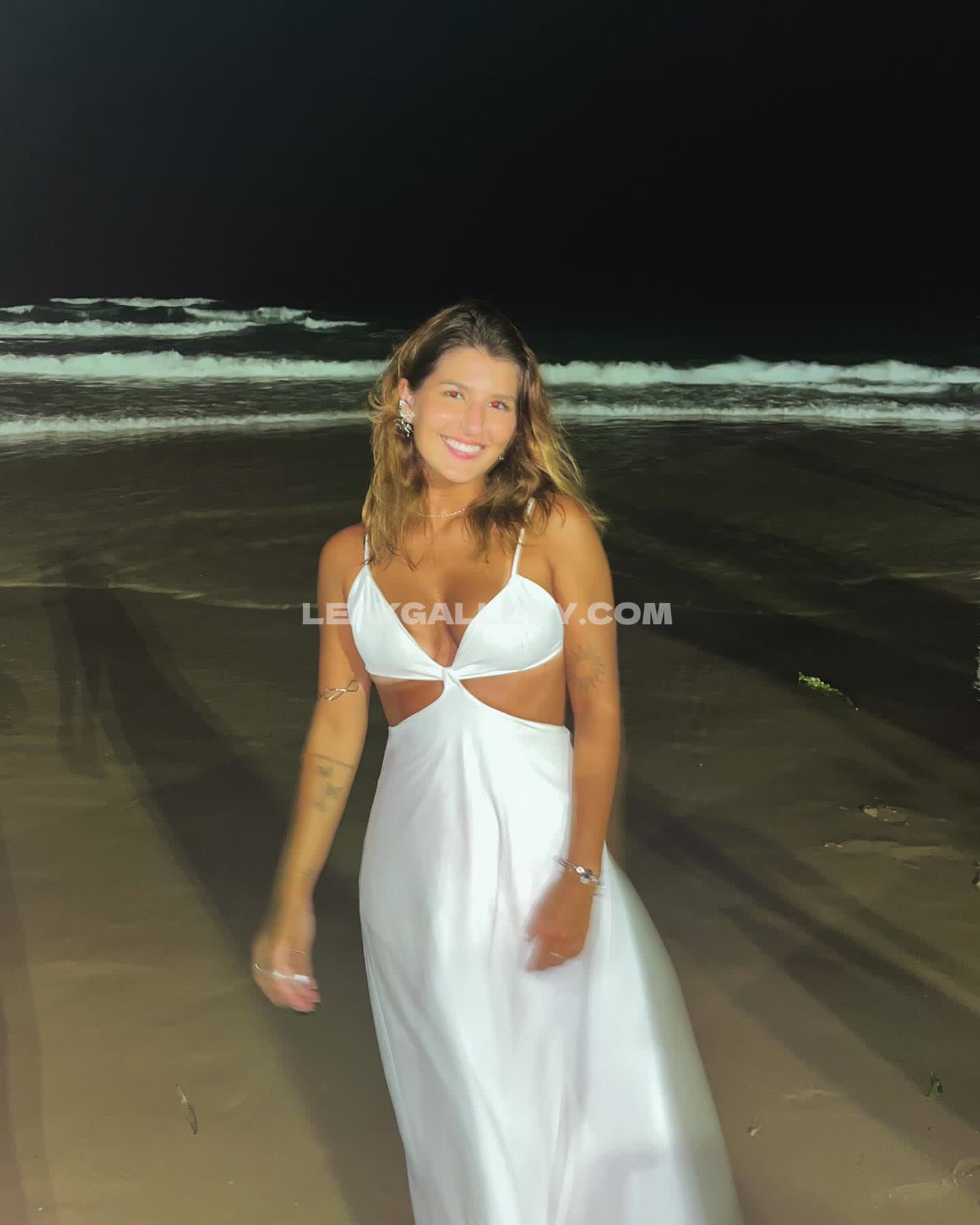 Beatrizneumannn Exclusive Leaked Nude OnlyFans #9472793