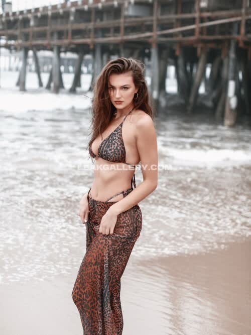 Beautyandbrainswithatwist Exclusive Leaked Nude OnlyFans #10697033