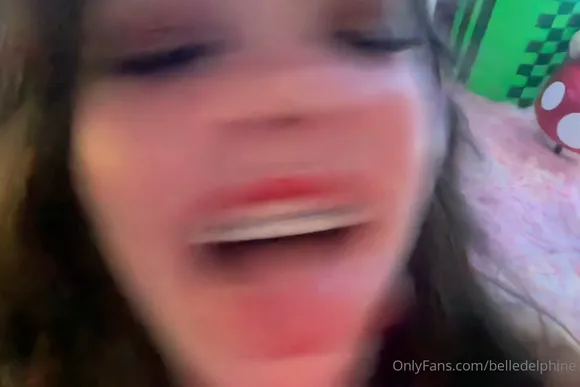 belledelphine video thumbnail
