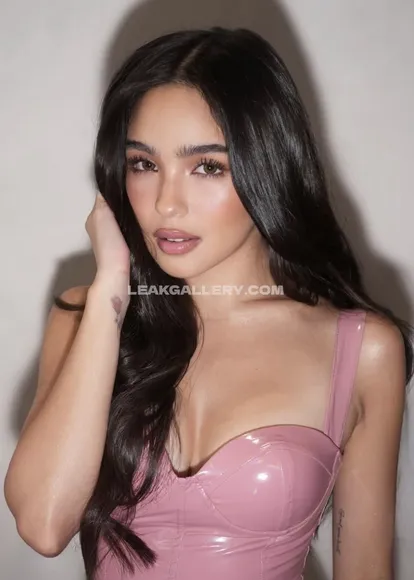 Blythe Exclusive Leaked Nude OnlyFans #9442634