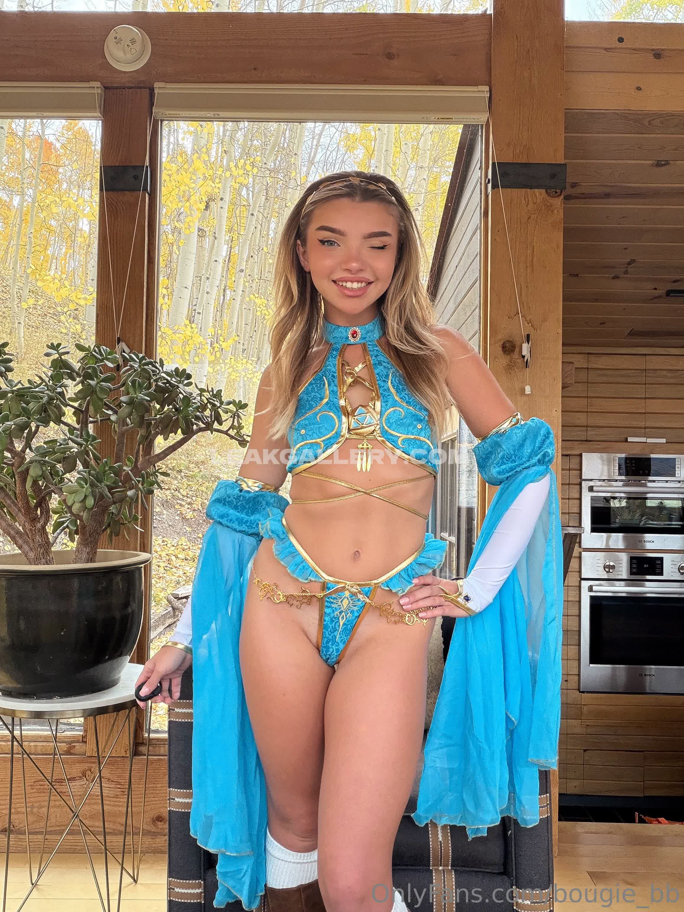 Bougiebb / bougie_bb Exklusiv geleakte Nacktbilder von OnlyFans #9980906