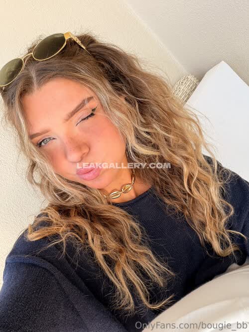 Bougiebb / bougie_bb Exklusiv geleakte Nacktbilder von OnlyFans #10864277
