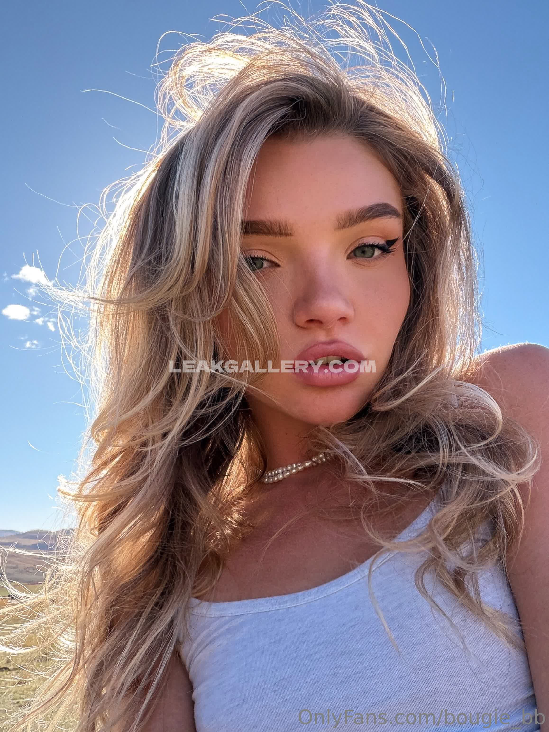 Bougiebb / bougie_bb Exclusive Leaked Nude OnlyFans #8462866