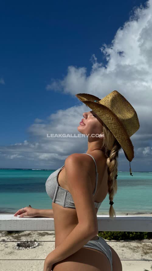 Breckie / breckiehill Exclusive Leaked Nude OnlyFans #10511398