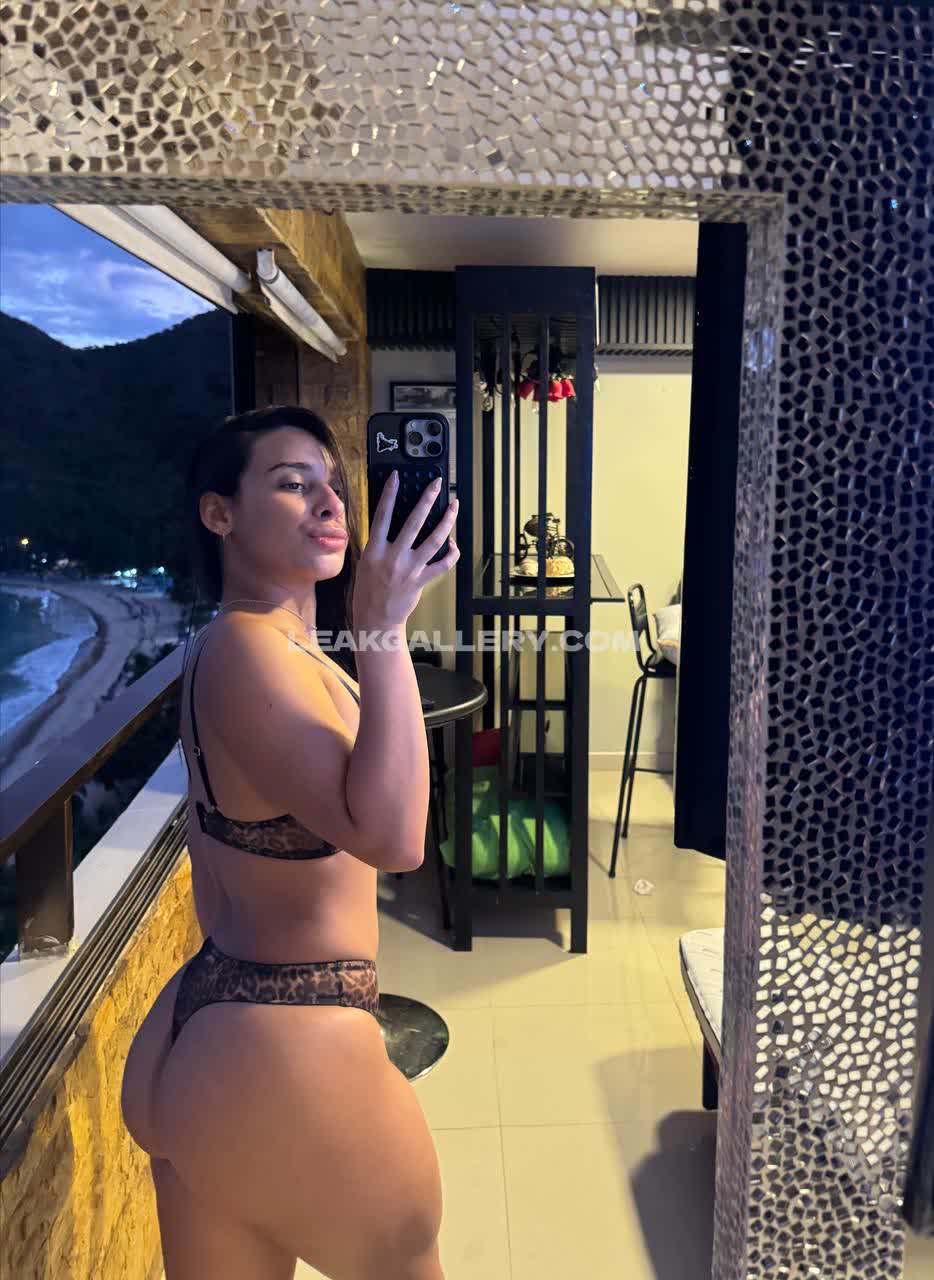 Brenvhc / babychiquibv Exclusive Leaked Nude OnlyFans #9434058