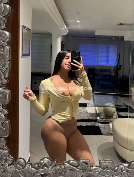 Brenvhc / babychiquibv Nudes vazados exclusivos do OnlyFans #9433638