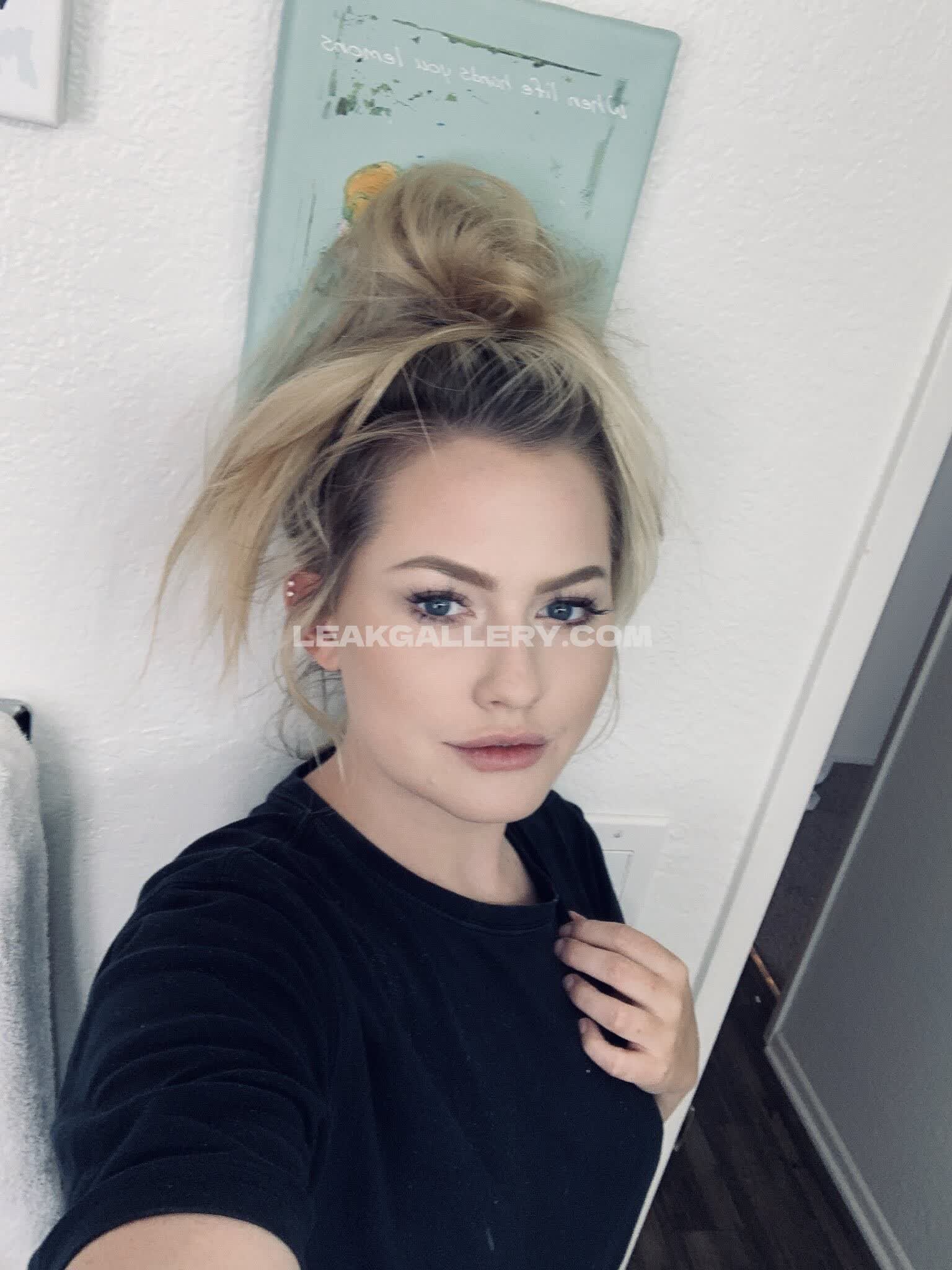 Britneylightx Эксклюзивная утечка обнаженных OnlyFans #9878371