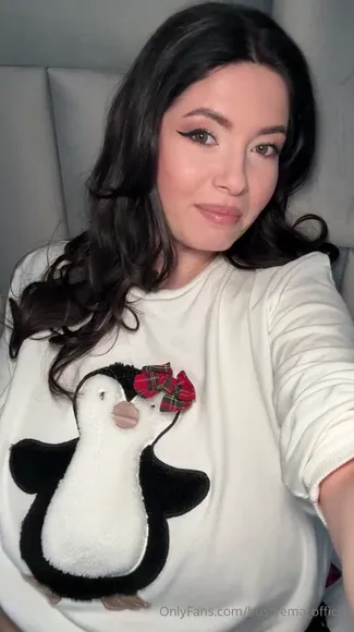bustyema video thumbnail