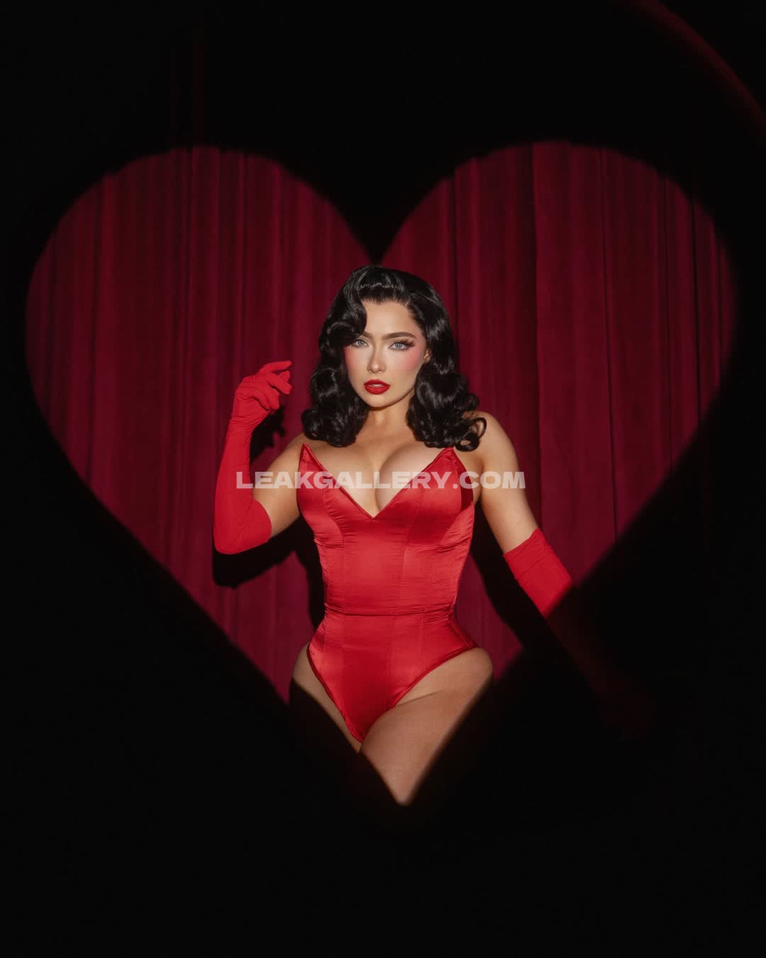 Caitchristinee Exclusive Leaked Nude OnlyFans #10036411