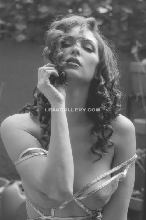 Carlottachampagne Exclusive Leaked Nude OnlyFans #10614796