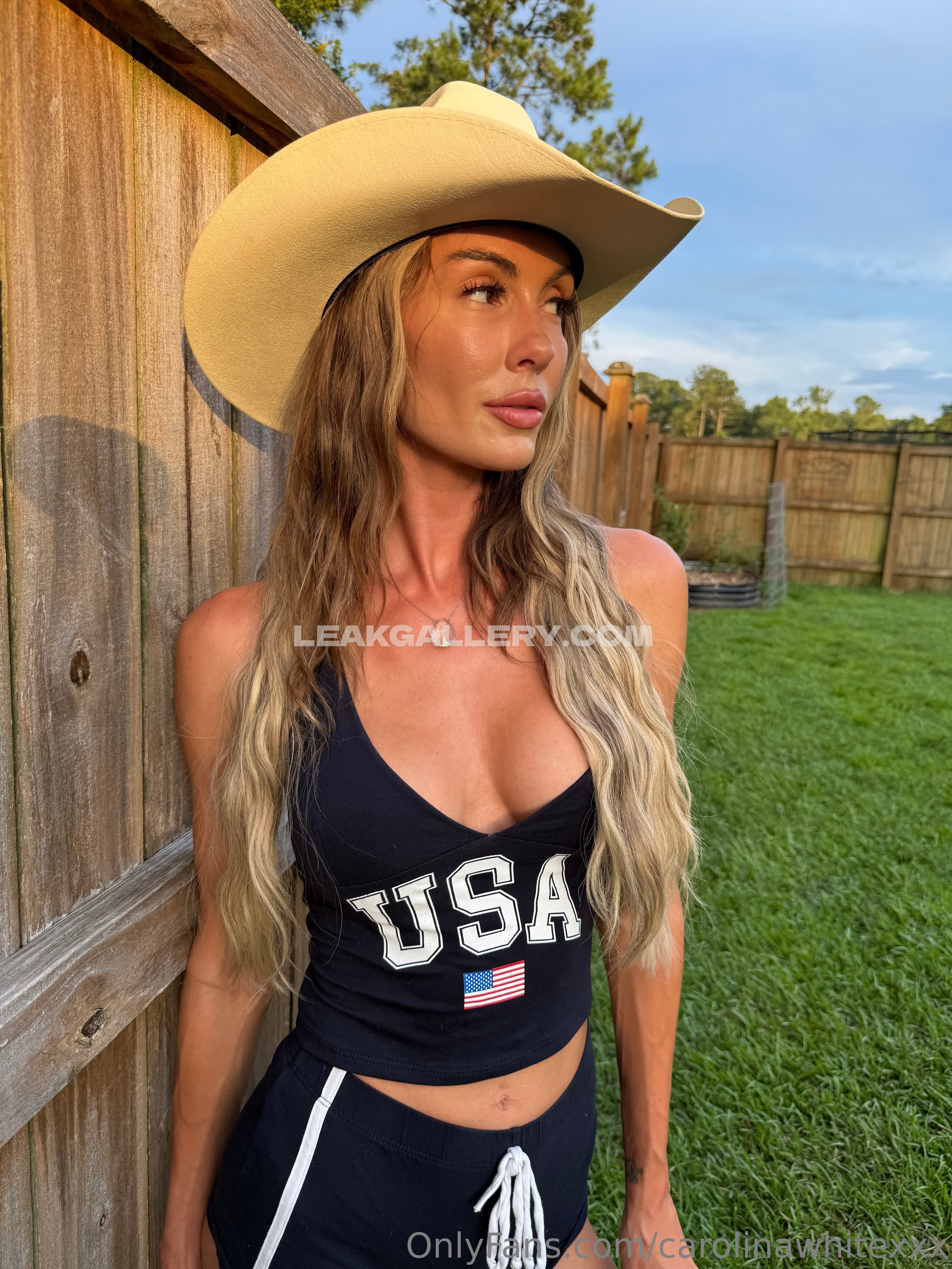 Carolinawhite54 Exclusive Leaked Nude OnlyFans #8884832