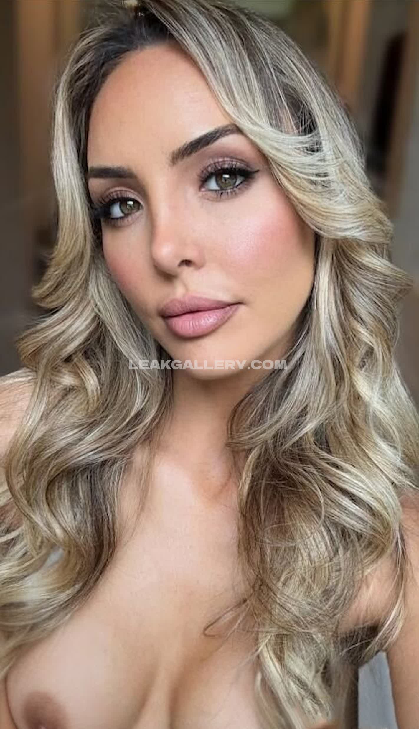 Cassielee Exclusive Leaked Nude OnlyFans #10399395