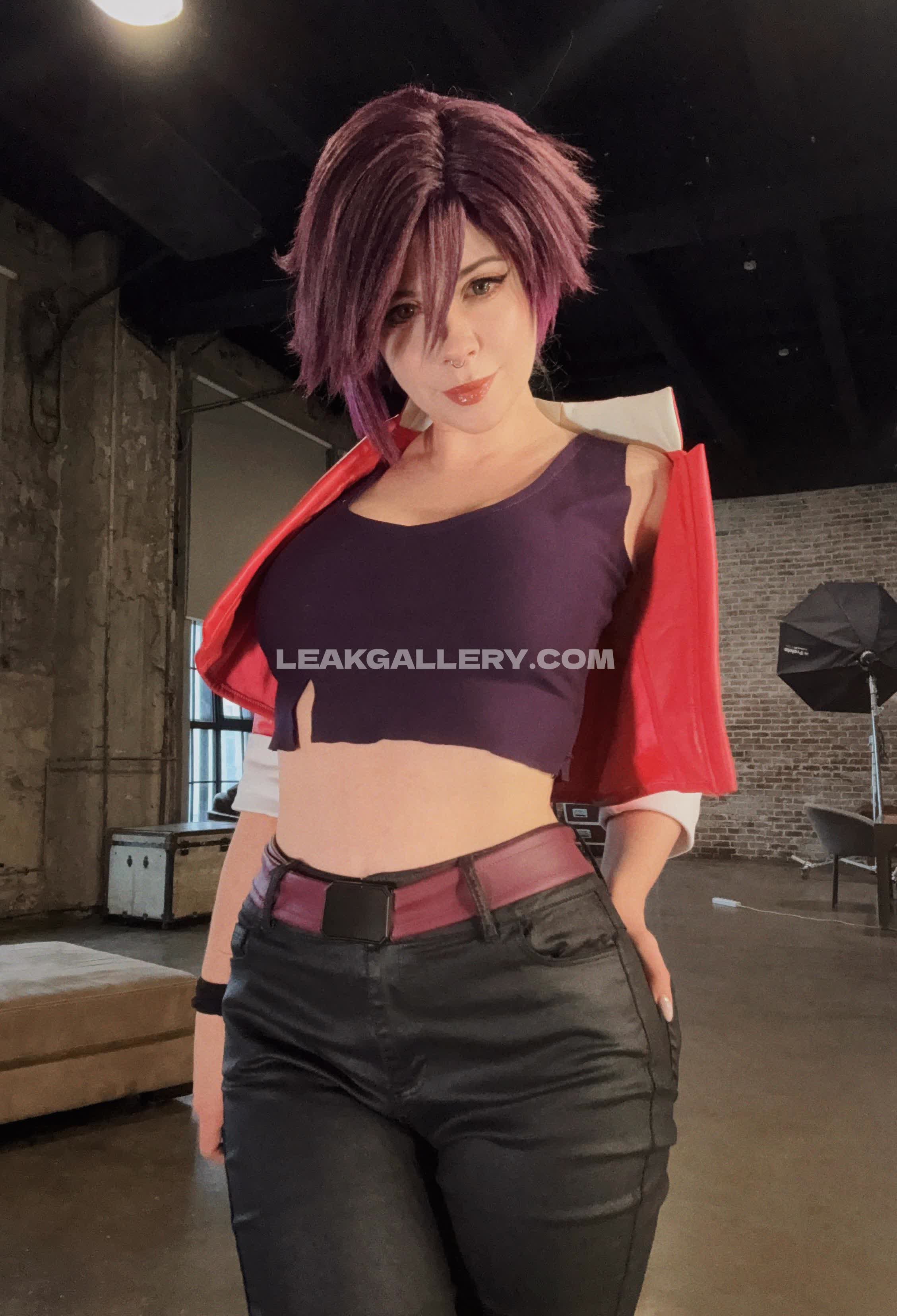 Caterpillarcos Exclusive Leaked Nude OnlyFans #8961995