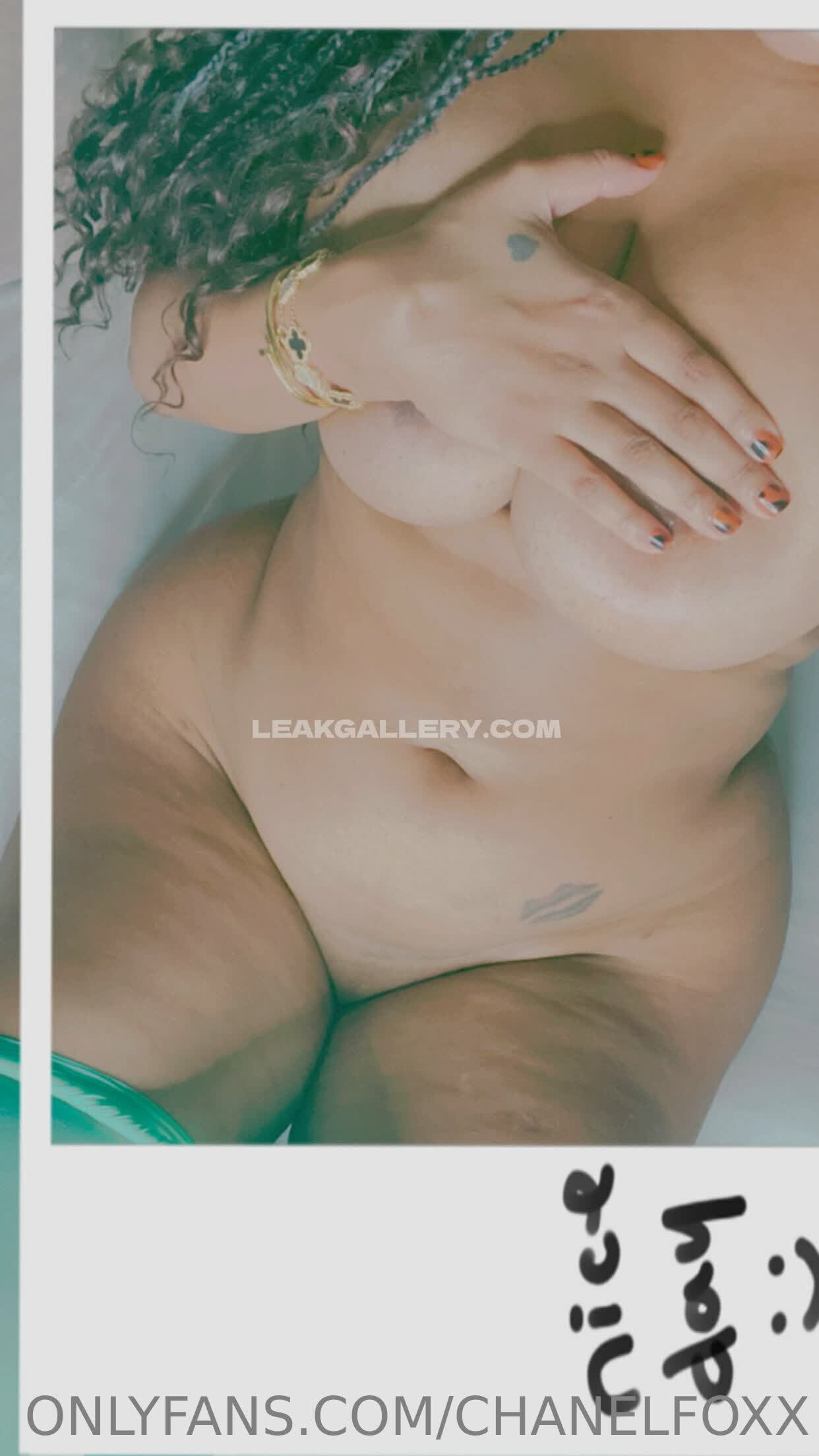 Chanelfoxx Exclusive Leaked Nude OnlyFans #8821152
