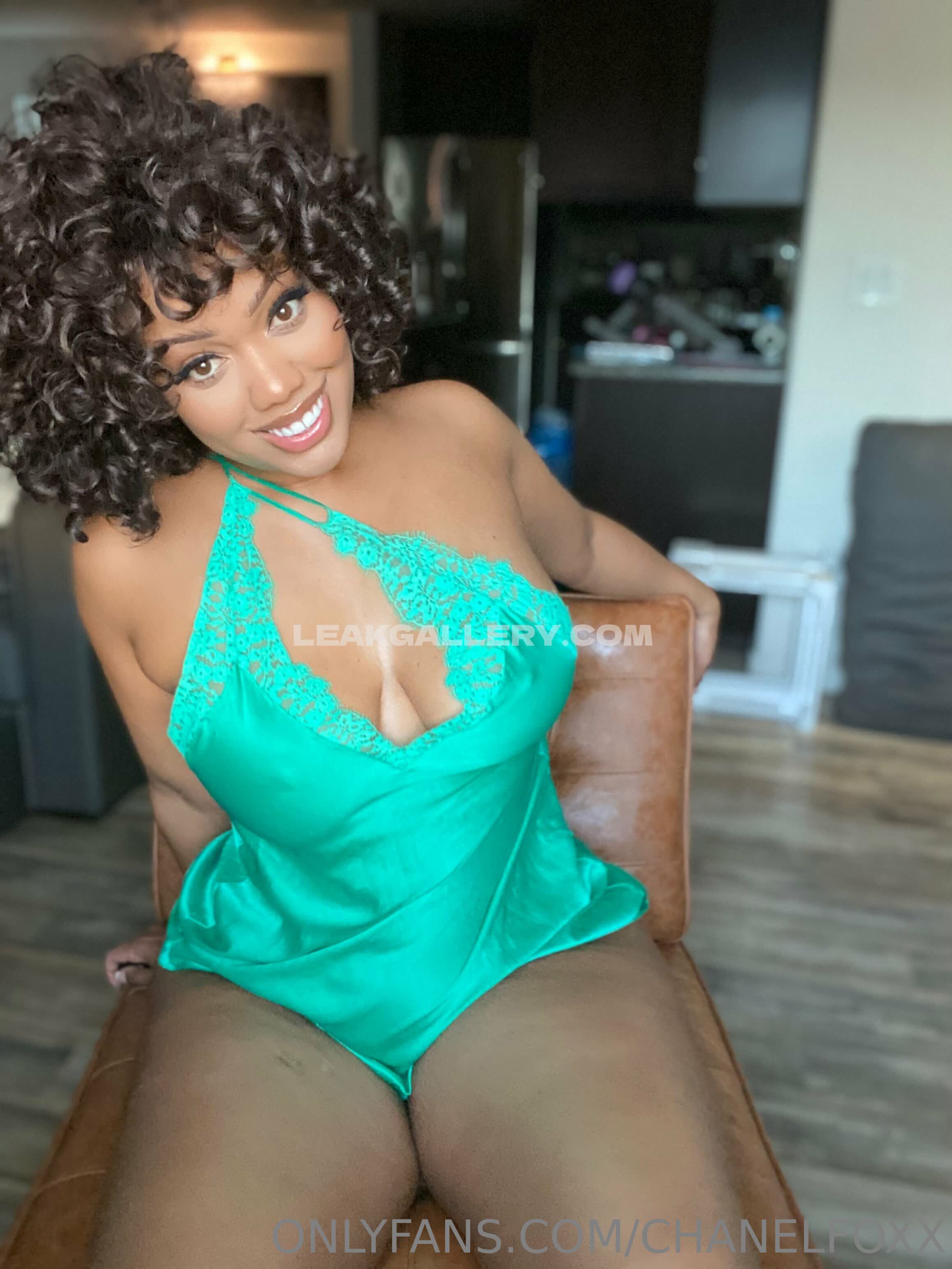 Chanelfoxx Exclusive Leaked Nude OnlyFans #8822179