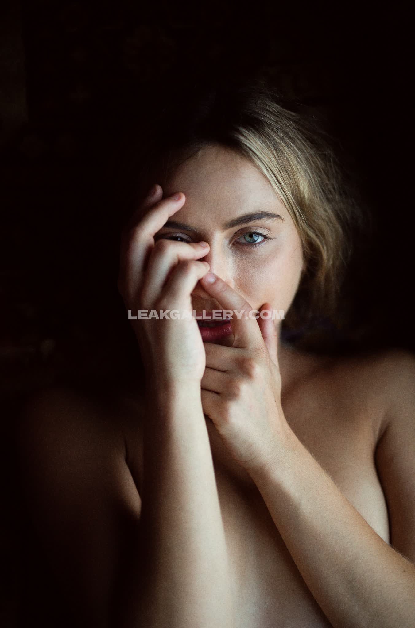 Charlottemckee Exclusive Leaked Nude OnlyFans #9469866