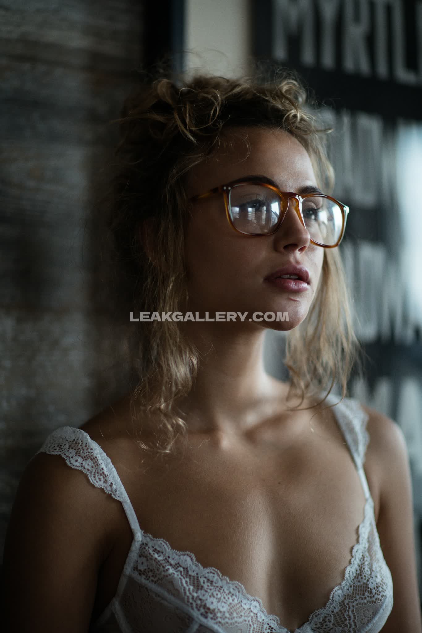 Charlottemckee Exclusive Leaked Nude OnlyFans #9469816