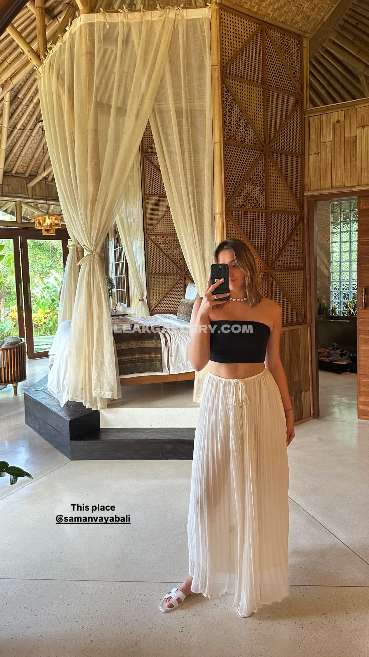 Charlottesiine Exclusive Leaked Nude OnlyFans #9976854