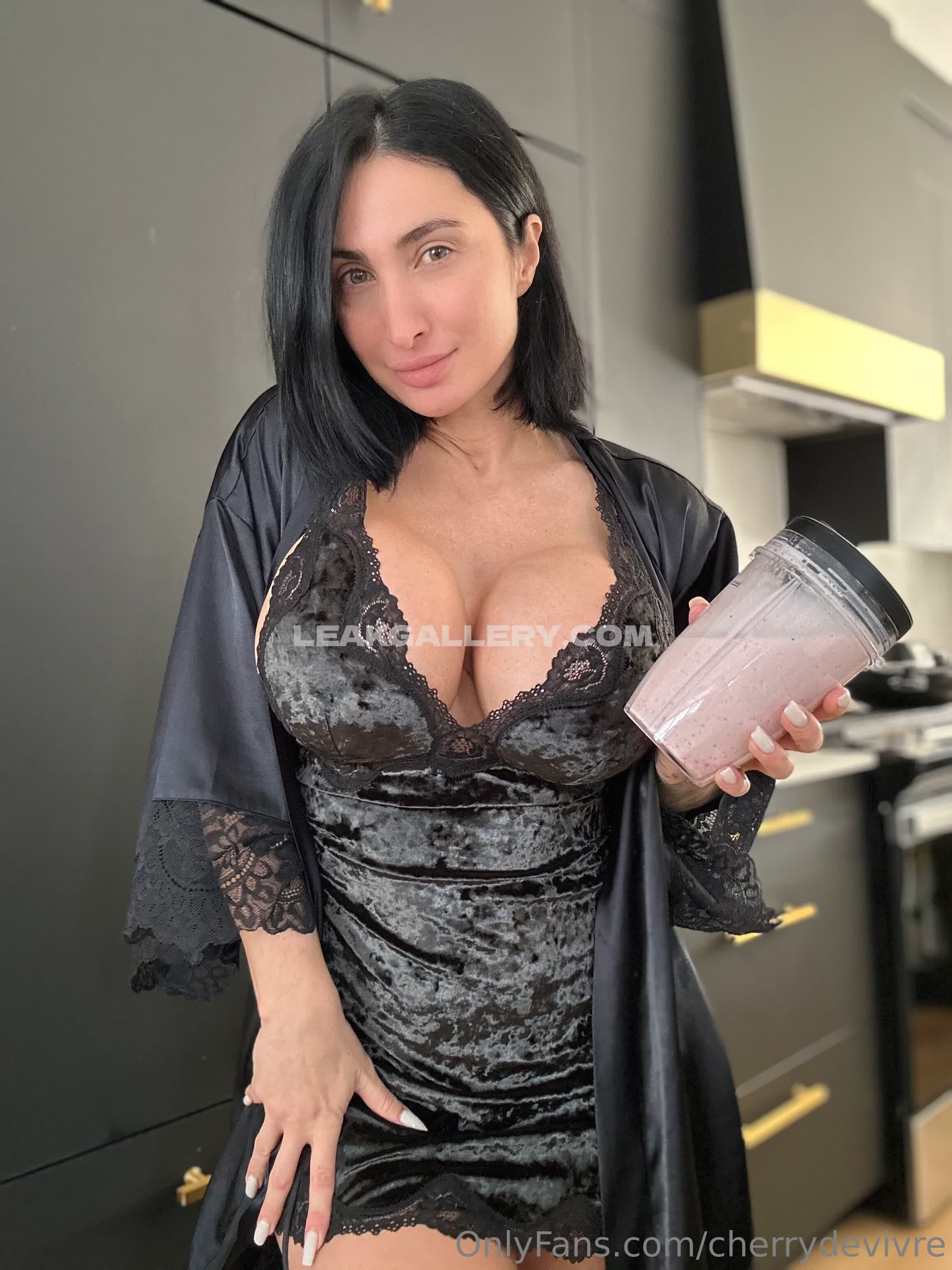 Cherrydevivre Exclusiva filtración de OnlyFans desnuda #8601199