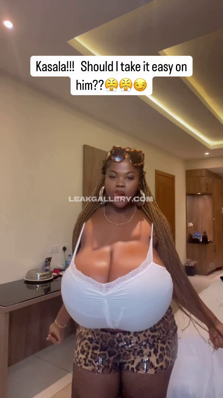 Chiomalovv Exclusive Leaked Nude OnlyFans #9392479