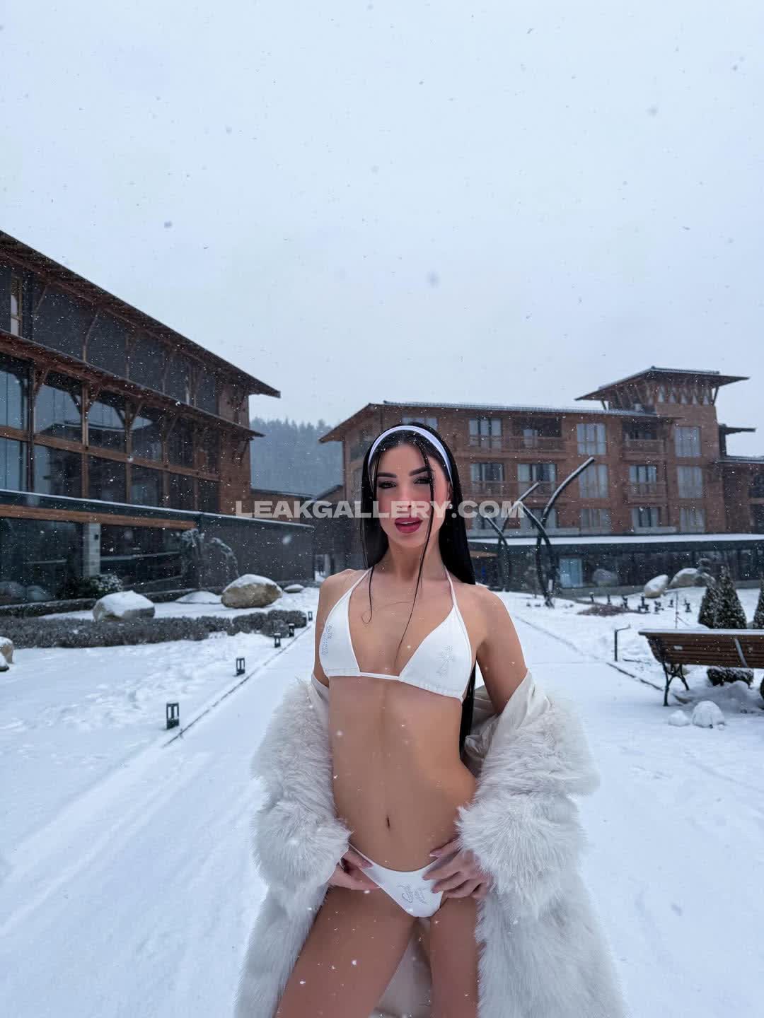 Cholidou_maria Exclusive Leaked Nude OnlyFans #10025568