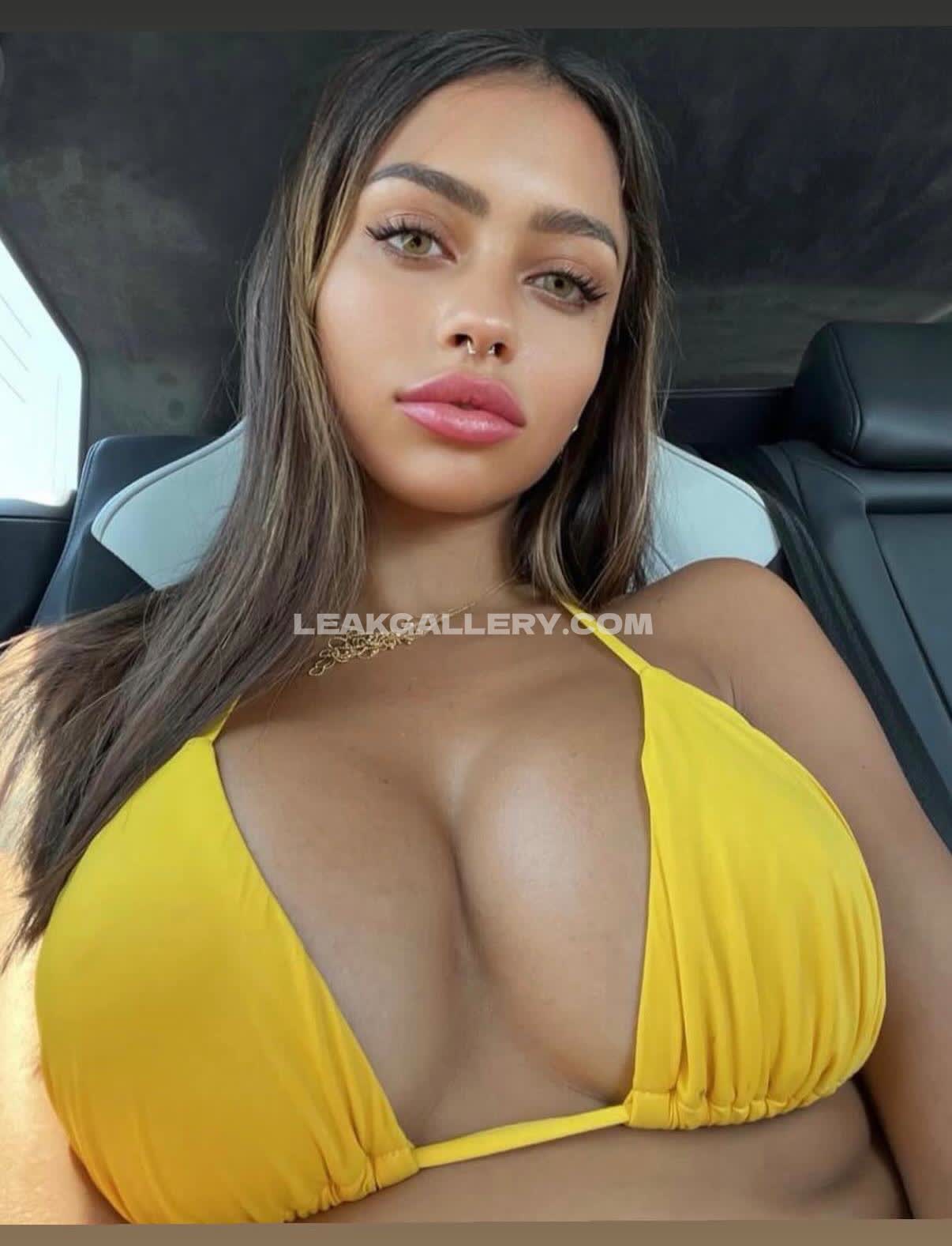 Christinabertevello Exclusive Leaked Nude OnlyFans #10151857