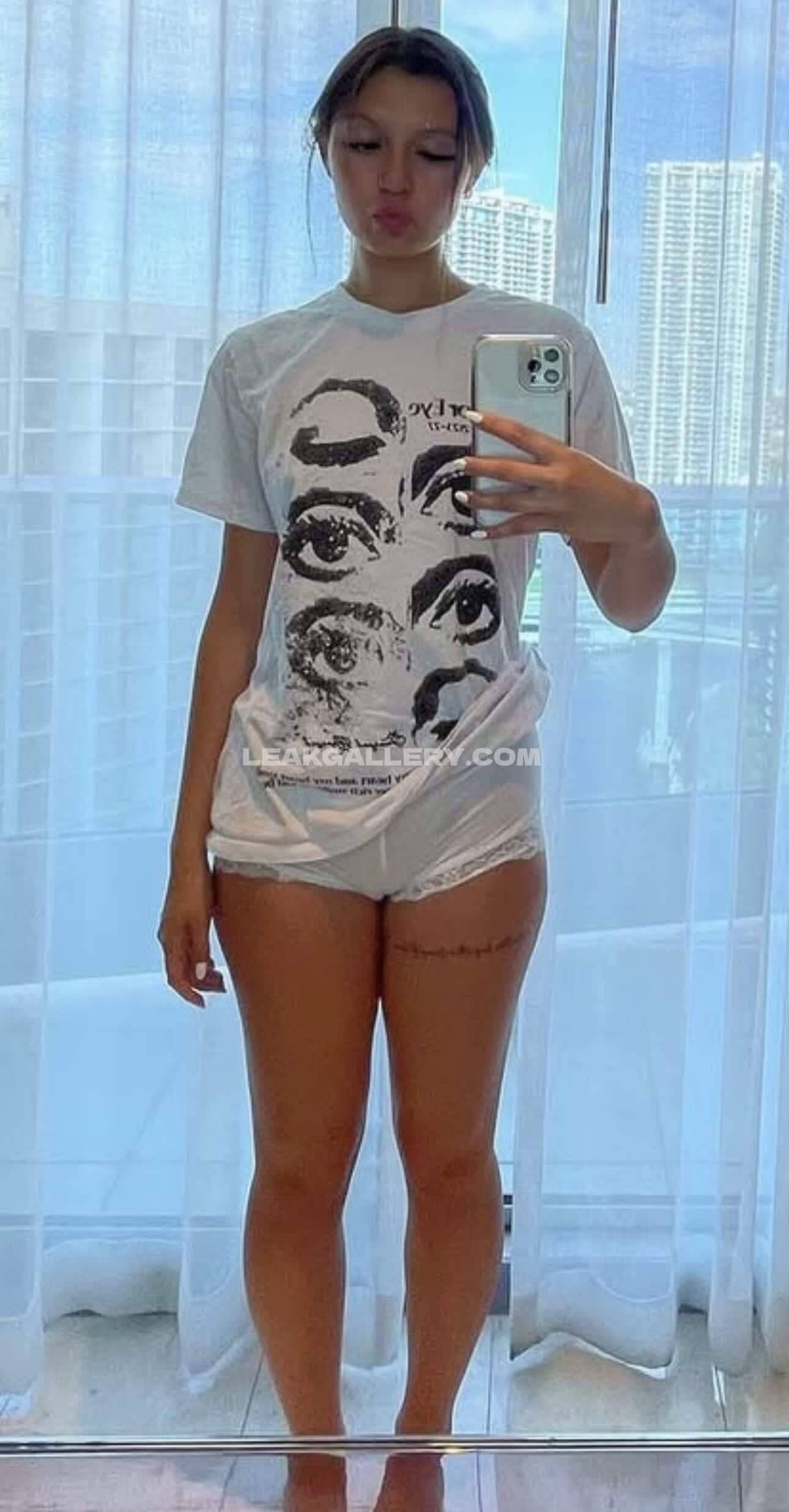 Cialikechia Exclusive Leaked Nude OnlyFans #9491968
