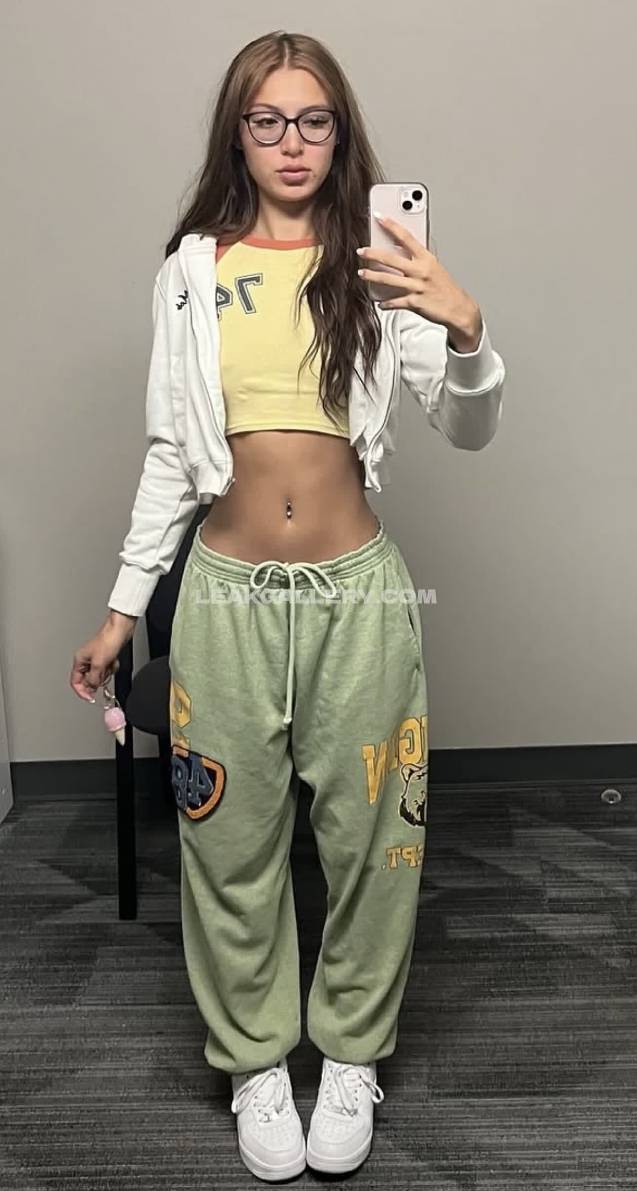 Cialikechia Exclusive Leaked Nude OnlyFans #9492077