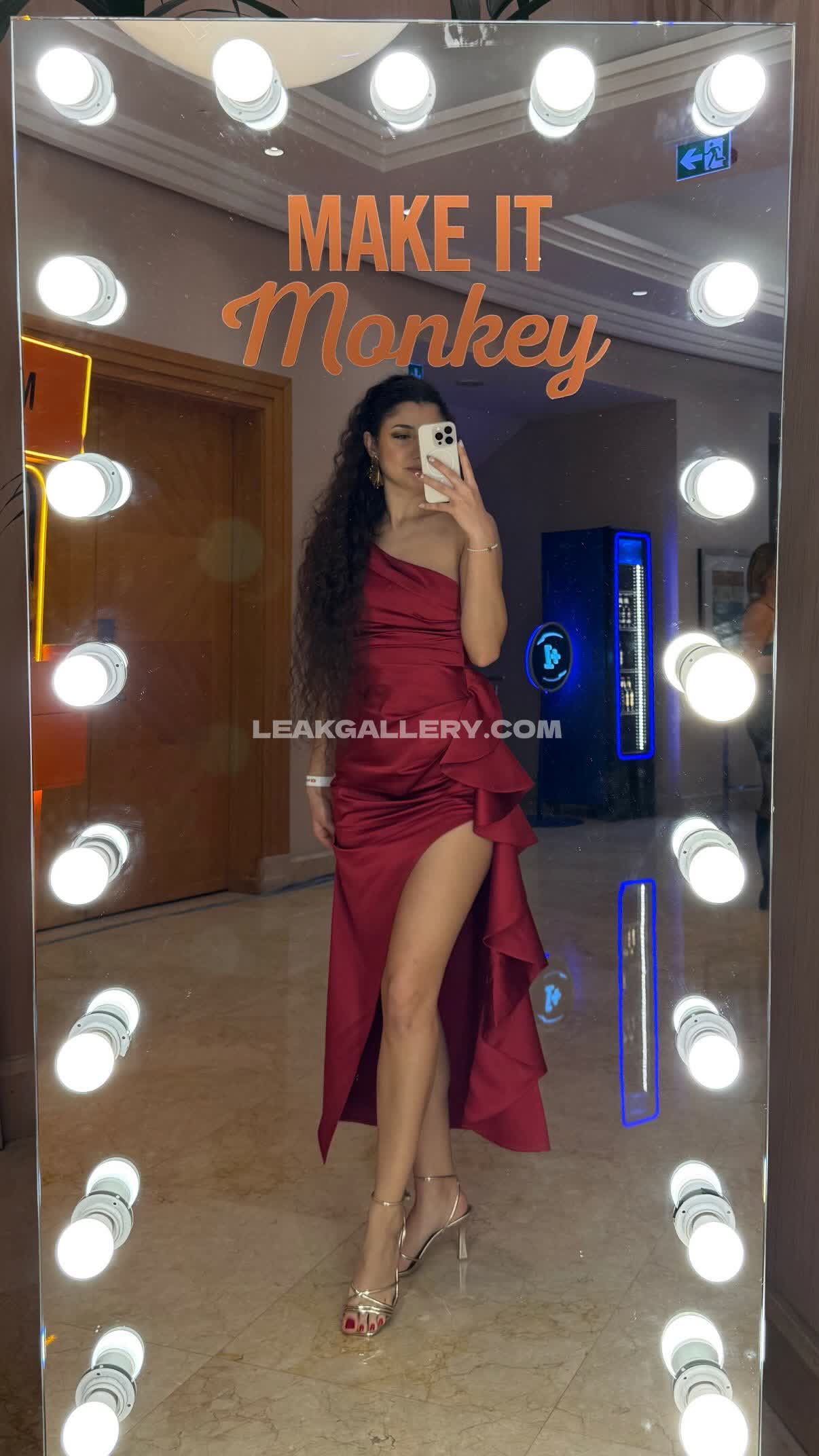 Cilemakar Exclusive Leaked Nude OnlyFans #9630654