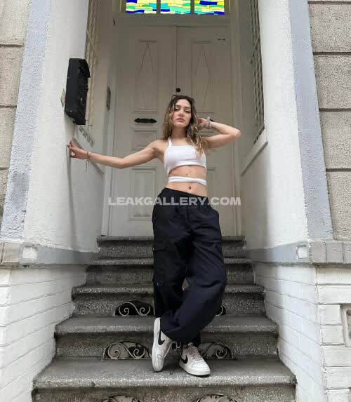 Cisilleyup Exclusive Leaked Nude OnlyFans #10117963