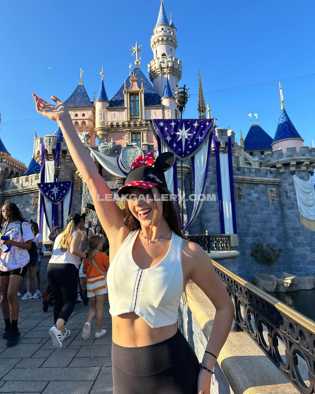 Cortneygibson Exclusive Leaked Nude OnlyFans #10149455