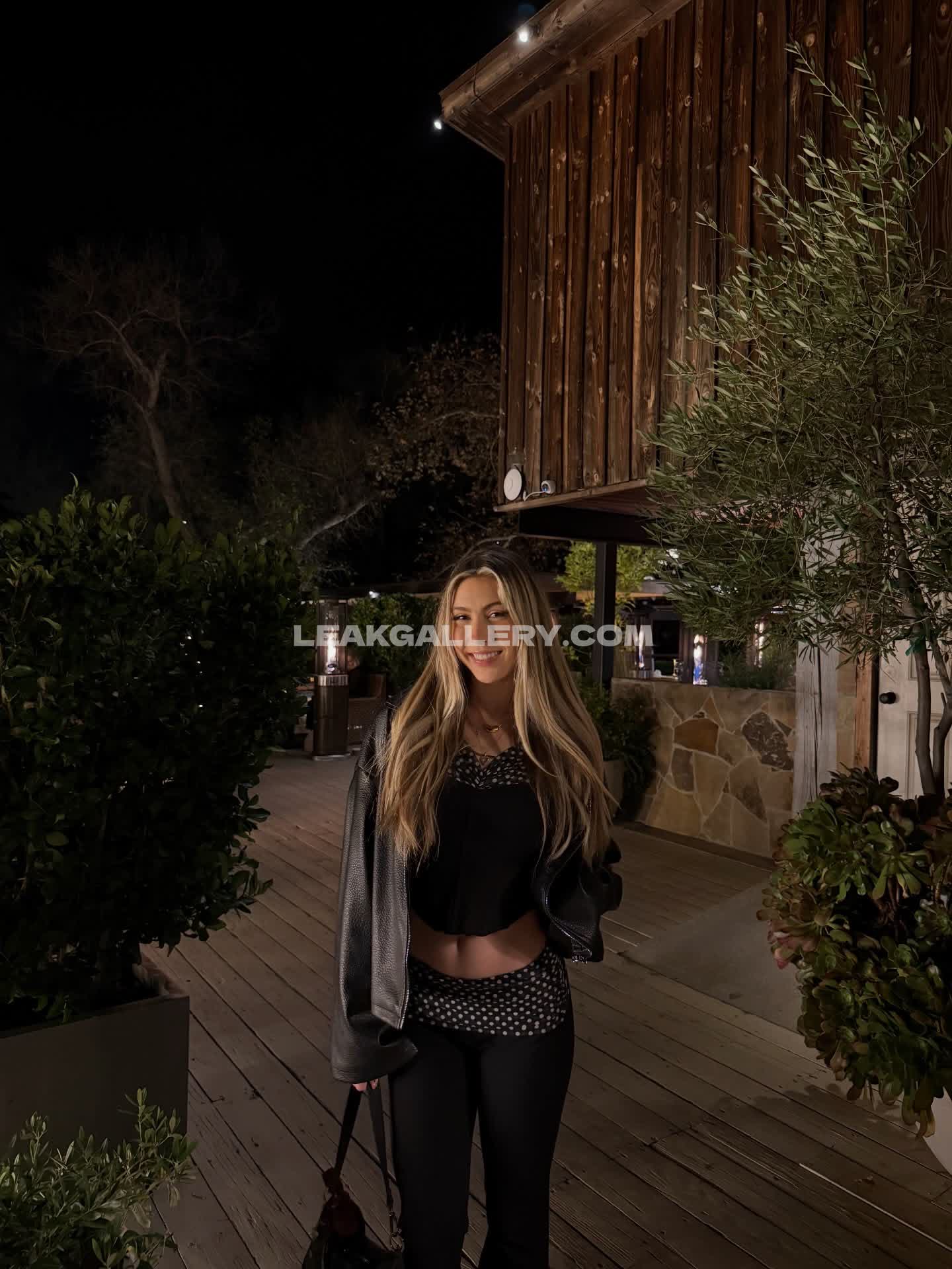 Cortneygibson Exclusive Leaked Nude OnlyFans #10157537