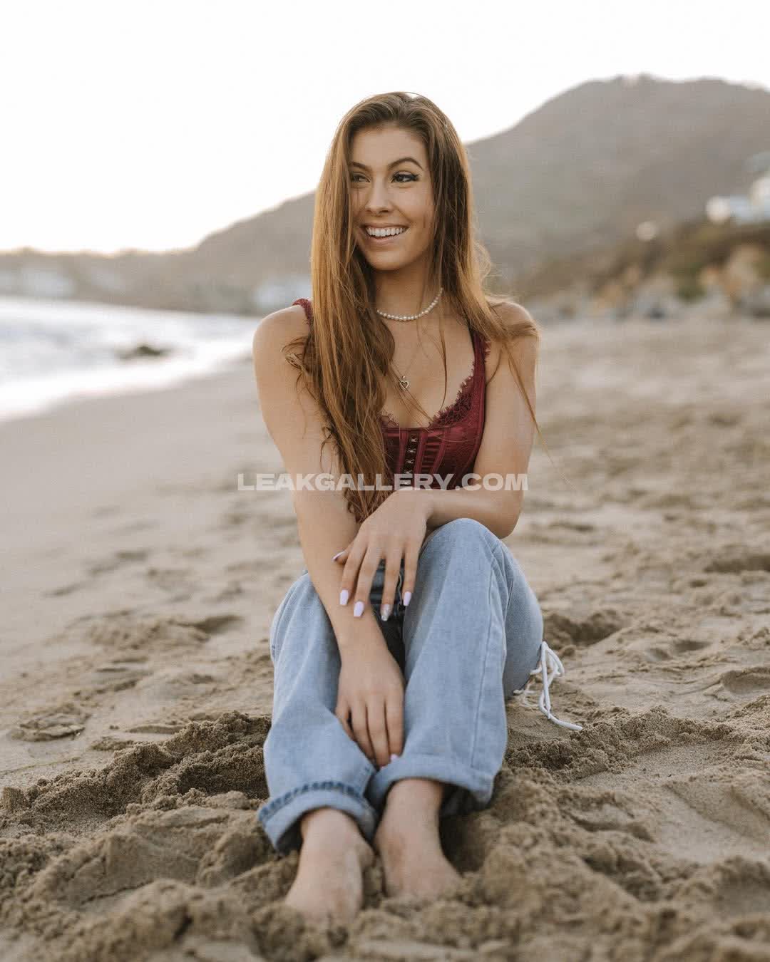 Cortneygibson Exclusive Leaked Nude OnlyFans #10146456
