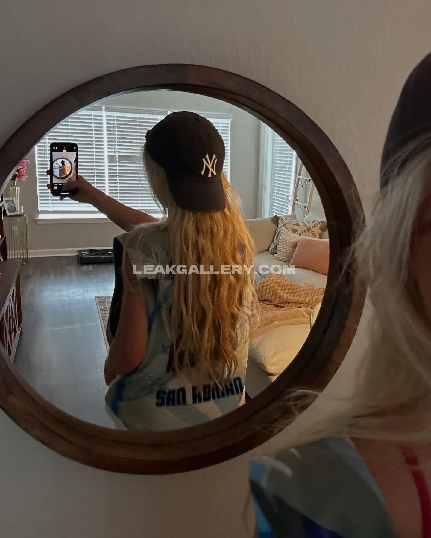 Courtneykuhnel / Courtney_kuhnel Exclusive Leaked Nude OnlyFans #9234692