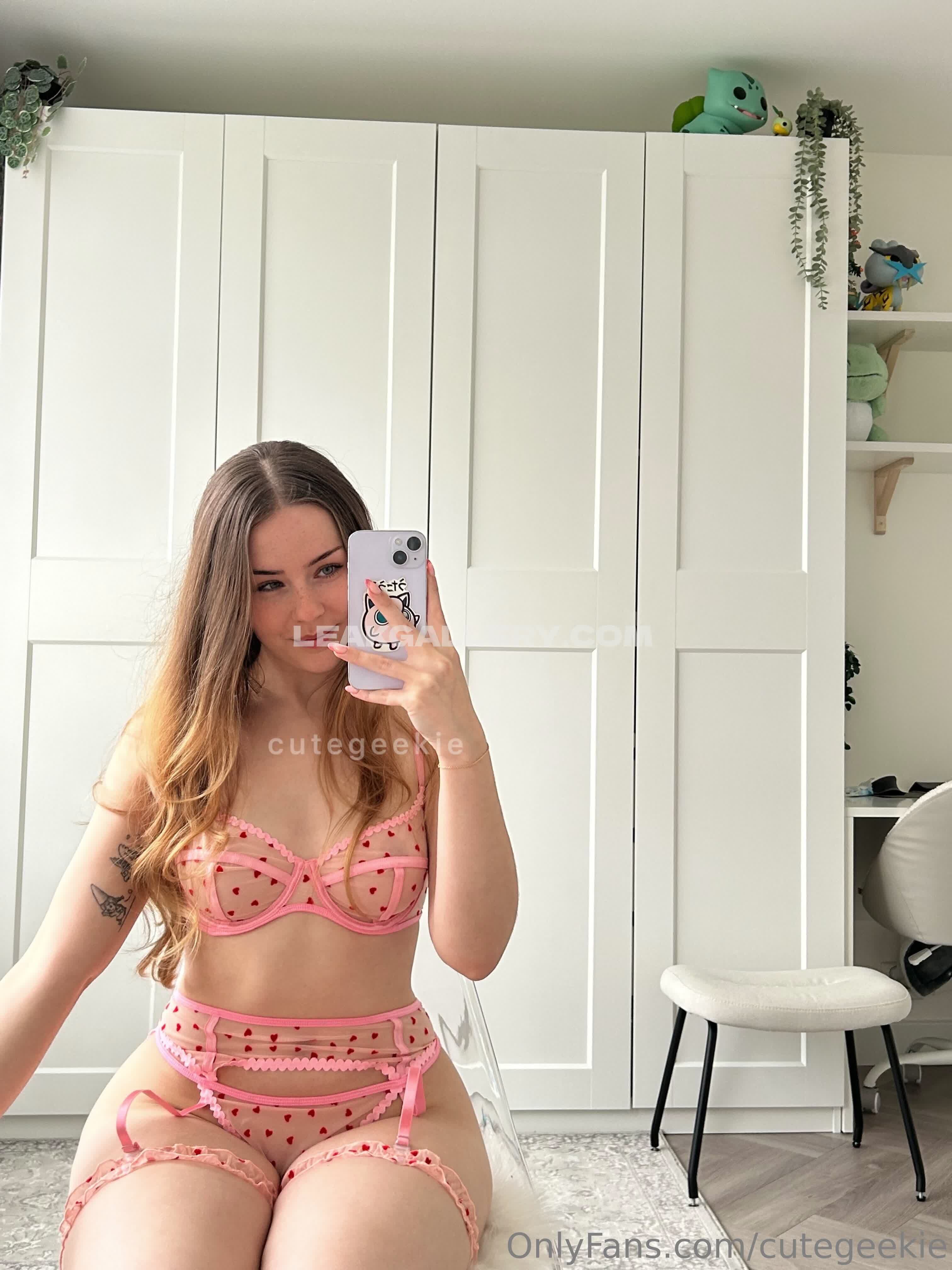 Cutegeekie Exclusive Leaked Nude OnlyFans #10119083