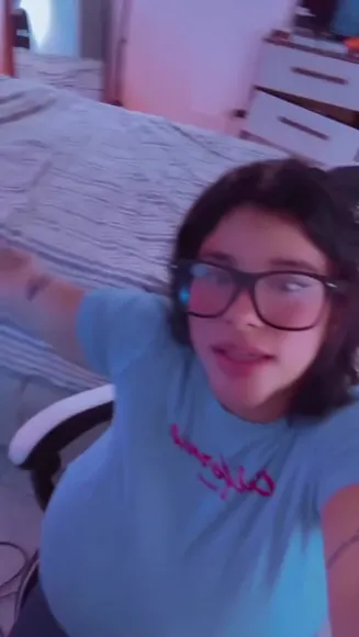 danielapereiraof21 video thumbnail
